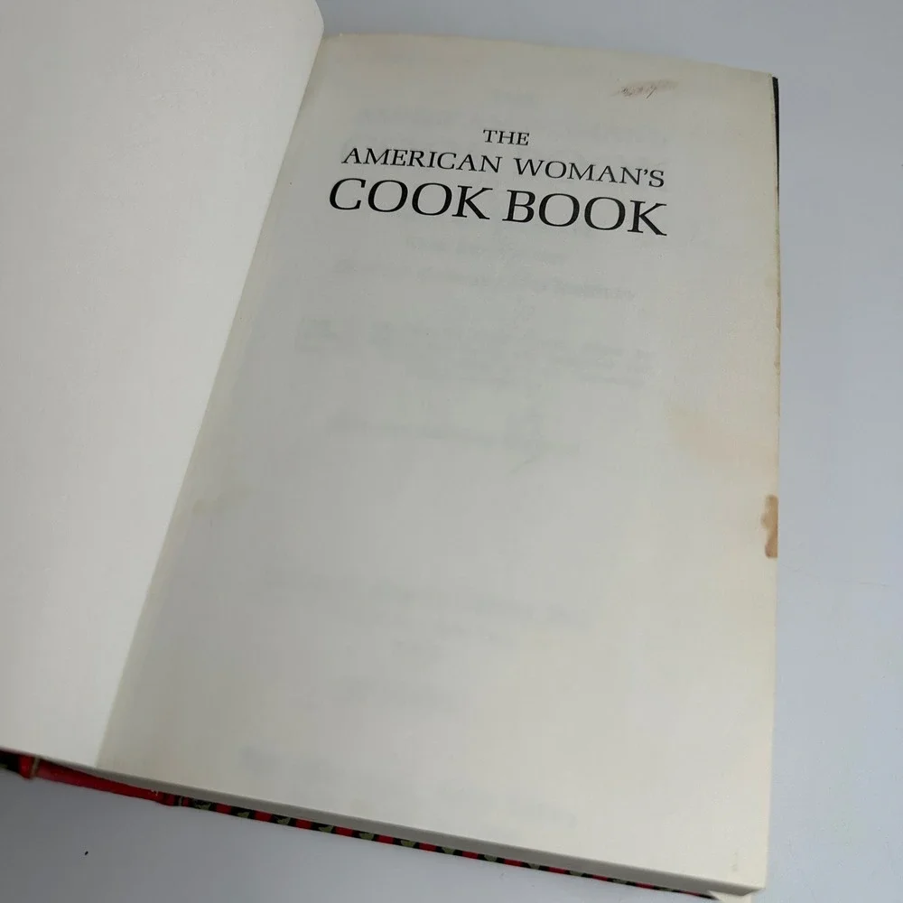 Doubleday The American Woman's Cook Book Red 1972 Revised Edition
